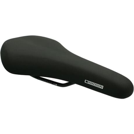 Madison U100 Freewheel Saddle 158x275 (fitted)