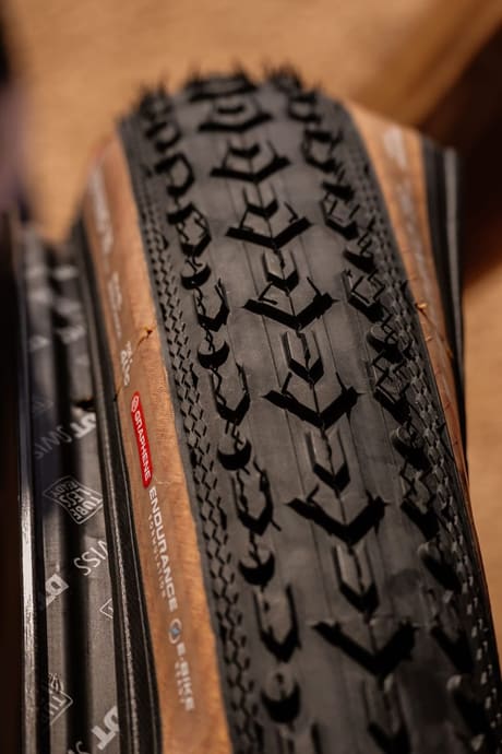 Vittoria T80 Tyre Ter C/Loose 700x40c Enduran